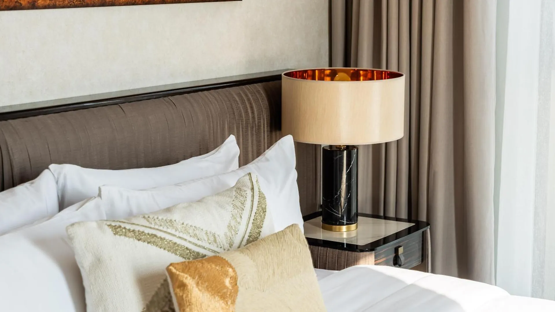 Family Friendly Luxurious Waterfront Apartment - By Dustay Dubai 0*,  United Arab Emirates